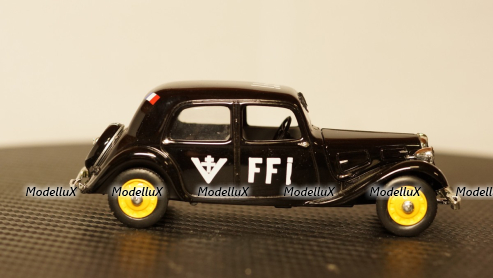 Citroen Traction 11, Legere 1944