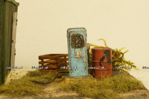 Диорама АЗС, Modellux 1:43