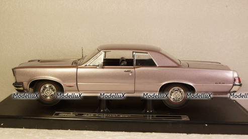 Pontiac GTO 1965, SUN1845, SunStar 1:18