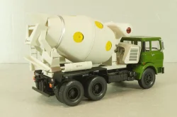 Fiat 697 NP mixer truck 1969, green/grey, CAMD082, Camion D'epoca #84, Deagostini 1:43