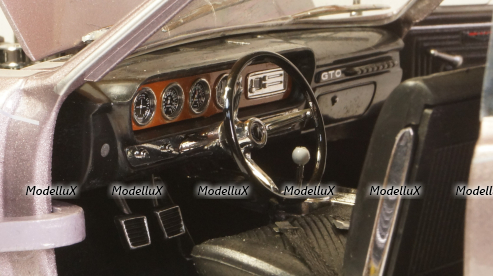 Pontiac GTO 1965, SUN1845, SunStar 1:18