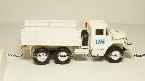 Газ-3110 1997, IST033, IST 1:43