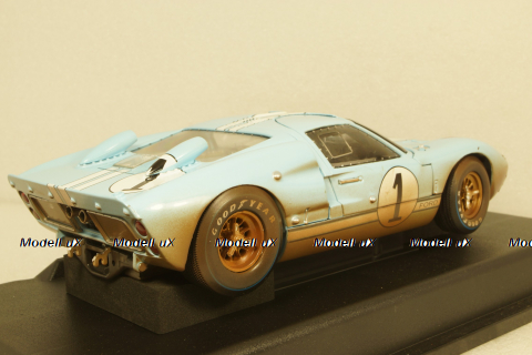 Ford GT40 MK II Dirty Version #1 24h LeMans 1966 Miles, Hulme, Shelby Collectibles 1:18