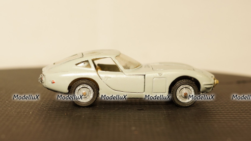 Toyota 2000GT А29, фары стекло