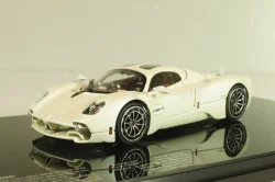 Pagani Utopia 2022, white, 43012WH, LCD 1:43