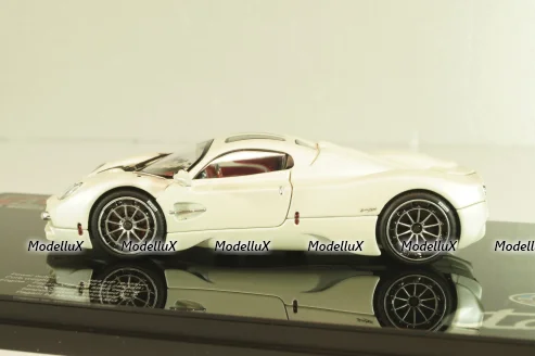 Pagani Utopia 2022, white, 43012WH, LCD 1:43