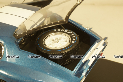 Shelby Cobra Daytona Coupe #98 1965 blue, Shelby Collectibles 1:18