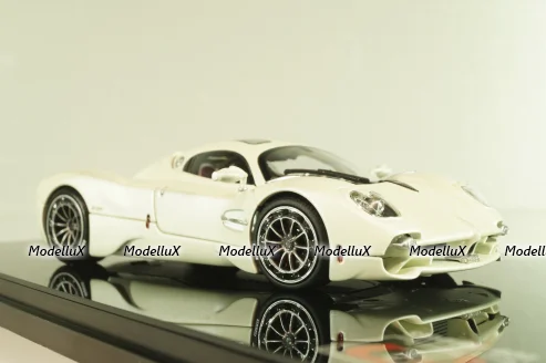 Pagani Utopia 2022, white, 43012WH, LCD 1:43