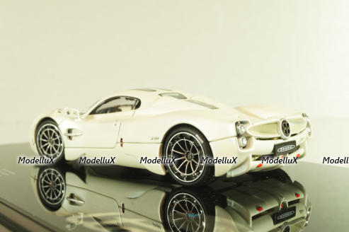 Pagani Utopia 2022, white, 43012WH, LCD 1:43