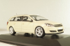 Opel Astra (H) Caravan 2003, beige, Minichamps 1:43
