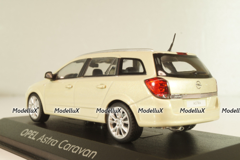 Opel Astra (H) Caravan 2003, beige, Minichamps 1:43