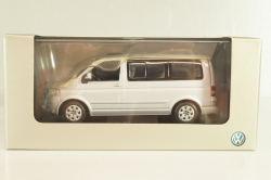 Volkswagen Multivan T5 2003, silver, 7HO099300A7W, Minichamps 1:43