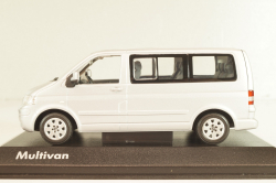 Volkswagen Multivan T5 2003, silver, 7HO099300A7W, Minichamps 1:43