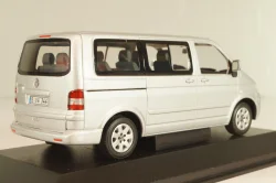 Volkswagen Multivan T5 2003, silver, 7HO099300A7W, Minichamps 1:43