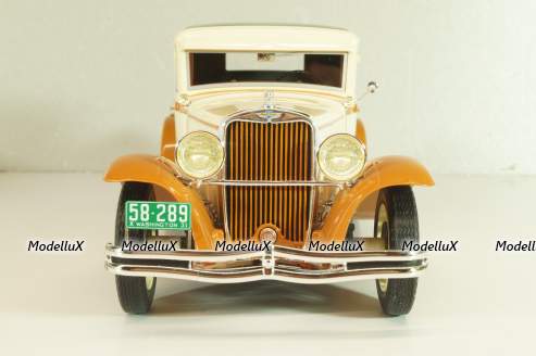 Dodge Eight DG Coupe 1931, beige/brown,  BOS-Models 1:18