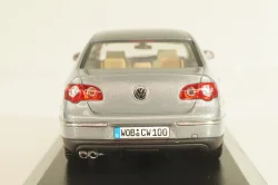 Volkswagen Passat (B6) 2005, grey, 3C0099300A7T, Minichamps 1:43