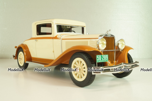 Dodge Eight DG Coupe 1931, beige/brown,  BOS-Models 1:18