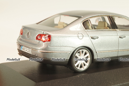 Volkswagen Passat (B6) 2005, grey, 3C0099300A7T, Minichamps 1:43