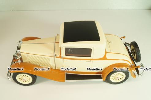 Dodge Eight DG Coupe 1931, beige/brown,  BOS-Models 1:18