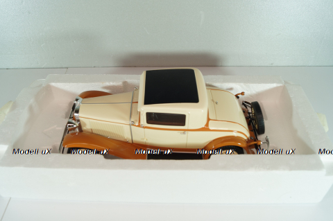 Dodge Eight DG Coupe 1931, beige/brown,  BOS-Models 1:18
