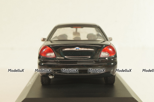 Ford Mondeo Ghia sedan (MK3) 1992, dark green, Minichamps 1:43