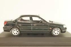 Ford Mondeo Ghia sedan (MK3) 1992, dark green, Minichamps 1:43