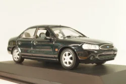 Ford Mondeo Ghia sedan (MK3) 1992, dark green, Minichamps 1:43