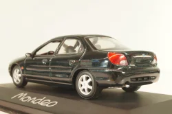 Ford Mondeo Ghia sedan (MK3) 1992, dark green, Minichamps 1:43