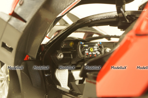 Ferrari FXX-K Evoluzione #54 red, Burago 1:18