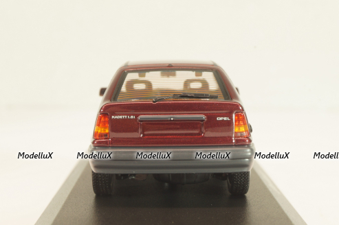 Opel Kadett (E) 1984, red metallic, 940045901, Maxichamps 1:43