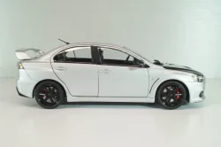 Mitsubishi Lancer Evo X 2008, silver, Viat 1:18