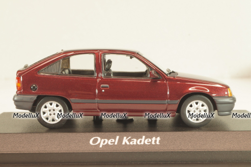 Opel Kadett (E) 1984, red metallic, 940045901, Maxichamps 1:43