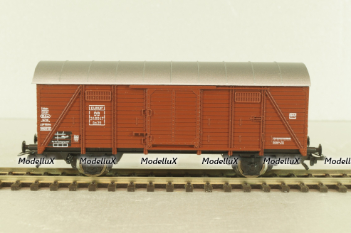 Вагон грузовой, крытый, 2-х осный DB, коричневый, HO, 46042, Roco 1:87