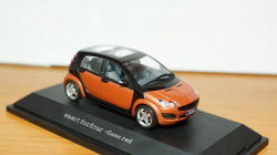 Smart Forfour 1.5 red, Schuco 1:43