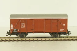 Вагон грузовой, крытый, 2-х осный DB, коричневый, HO, 46042, Roco 1:87