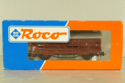 Вагон для перевозки животных "скотовоз", 2-х осный DB, коричневый, HO, 46035, Roco 1:87