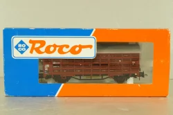 Вагон для перевозки животных "скотовоз", 2-х осный DB, коричневый, HO, 46035, Roco 1:87