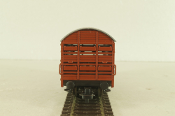 Вагон для перевозки животных "скотовоз", 2-х осный DB, коричневый, HO, 46035, Roco 1:87