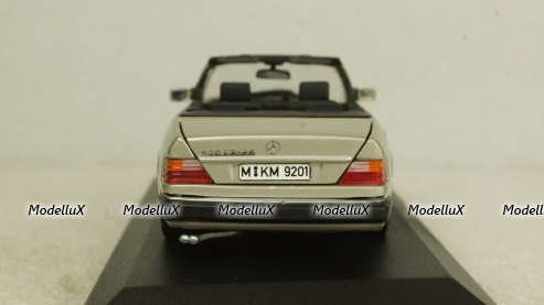 Mercedes E300 Cabriolet, A124, Minichamps 1:43