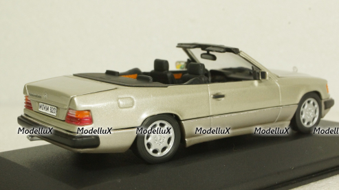 Mercedes E300 Cabriolet, A124, Minichamps 1:43