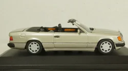 Mercedes E300 Cabriolet, A124, Minichamps 1:43
