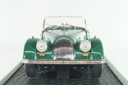 Morgan 4/4 series II 1955, green, 08111G, Kyosho 1:18