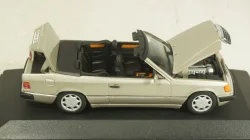 Mercedes E300 Cabriolet, A124, Minichamps 1:43