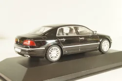 Volkswagen Phaeton 6.0 W12 2002, black, Volkswagen Offizielle Modell-Sammlung, Altaya #40 1:43