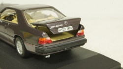 Mercedes E300 Coupe, C124, Minichamps 1:43