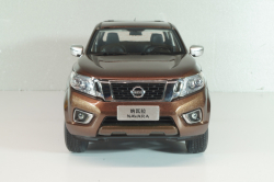 Nissan Navara (D23) 2017, brown met, Paudi 1:18