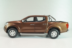 Nissan Navara (D23) 2017, brown met, Paudi 1:18