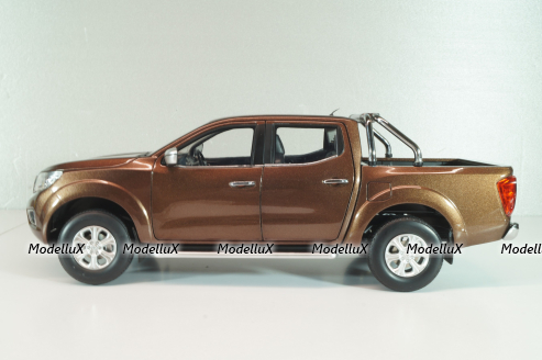 Nissan Navara (D23) 2017, brown met, Paudi 1:18