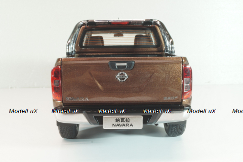 Nissan Navara (D23) 2017, brown met, Paudi 1:18