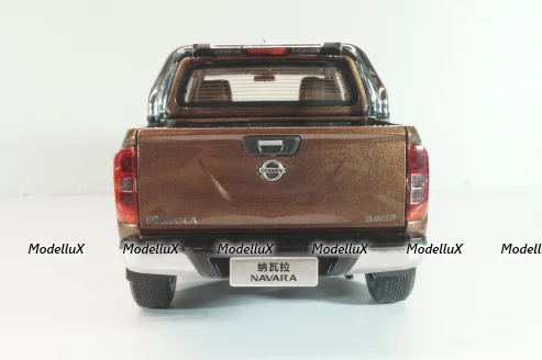 Nissan Navara (D23) 2017, brown met, Paudi 1:18